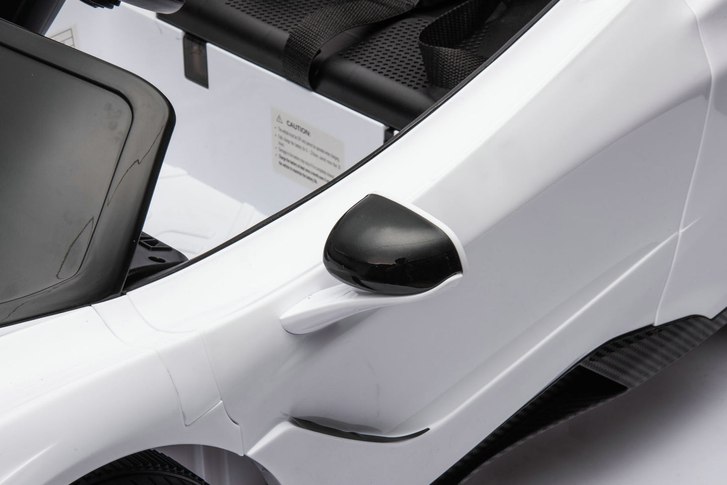 side-mirror-McLaren-765LT-Ride-On-Car-kids-24v-toy-sports-car-12v-kids-car-brushless-ride-on-car-sonicteck-toy-cars-canada-kids-power-wheels-peg-perego-toy-car-electric-powered-kids-car