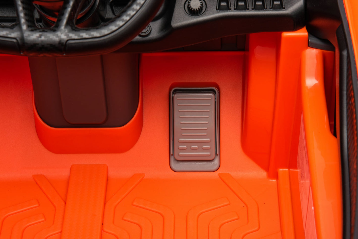 McLaren 765LT 12V Kids Ride-On Car in orange with rubber tires, leather seat, LED lights, butterfly doors, parental remote control, and rechargeable battery.
electric-powered kids ride on car McLaren 765LT 12v