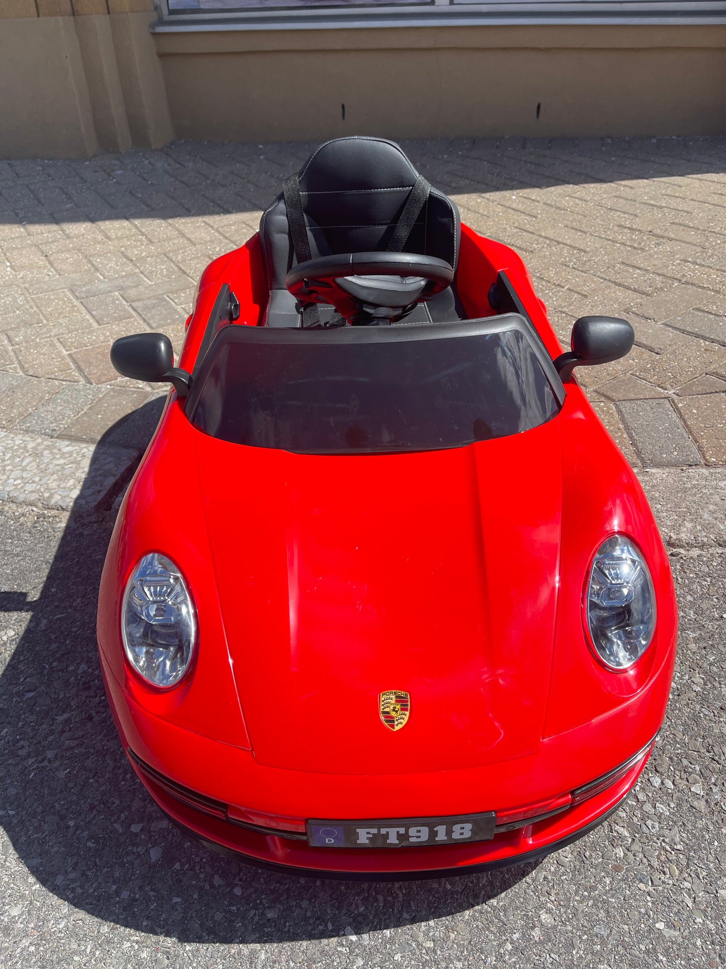 PORSCHE_918_RIDE_ON_CAR_12VOLTS_KIDS_CAR_12V_TOY_CARS_CANADA_
