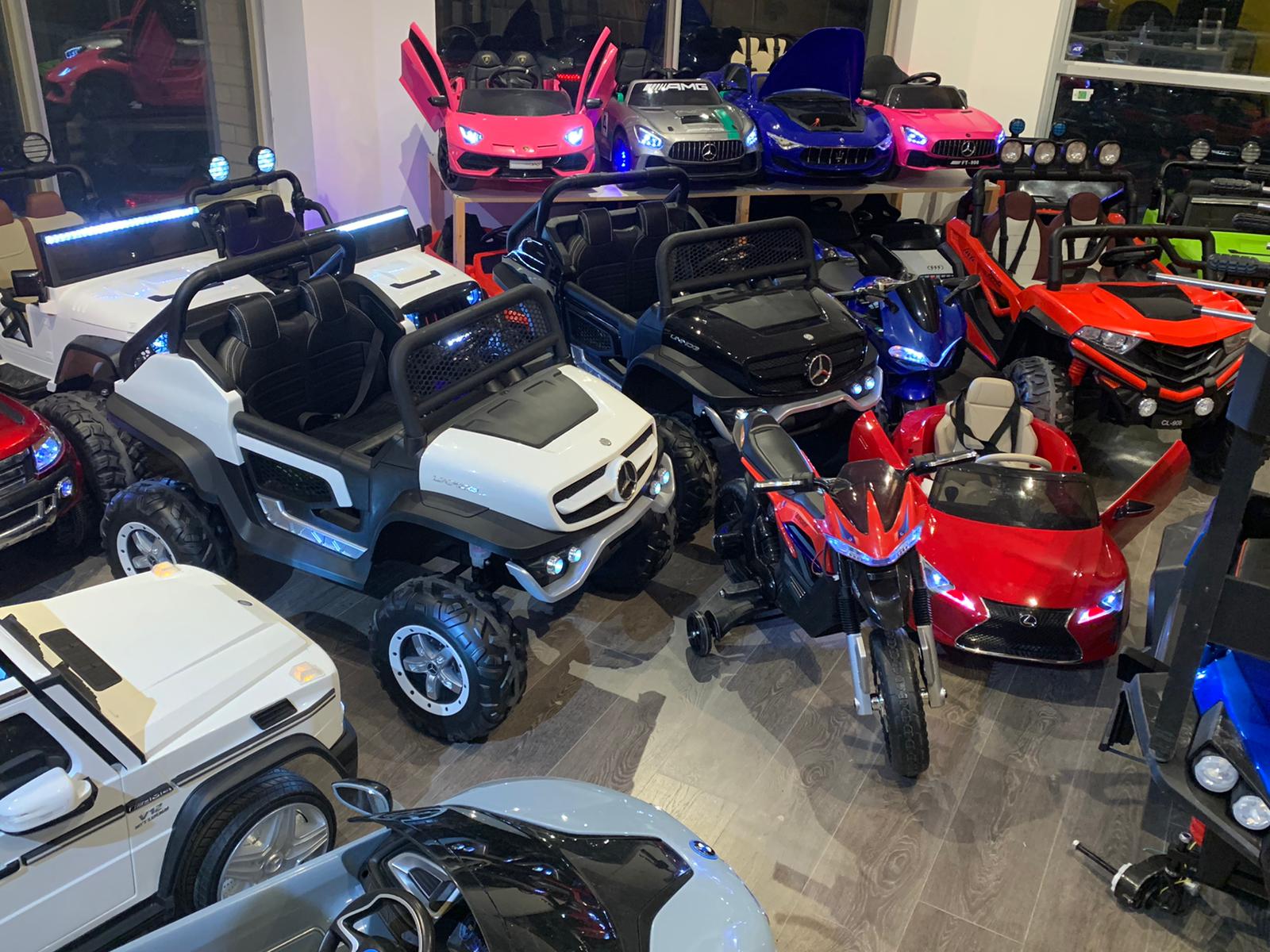 kids_ride_on_toy_electric_cars_car_4x4_2_two_seater_seats_jeep_mercedes_off_road_kid_12_24_v_volts_volt_voltz_wheelz_toys_zkids_toronto_dti_direct_king_utv_dune_best_nucolor_products_canada_for_all_lamborghini_g_wagon_range_rover_maserati_buggy_porsche