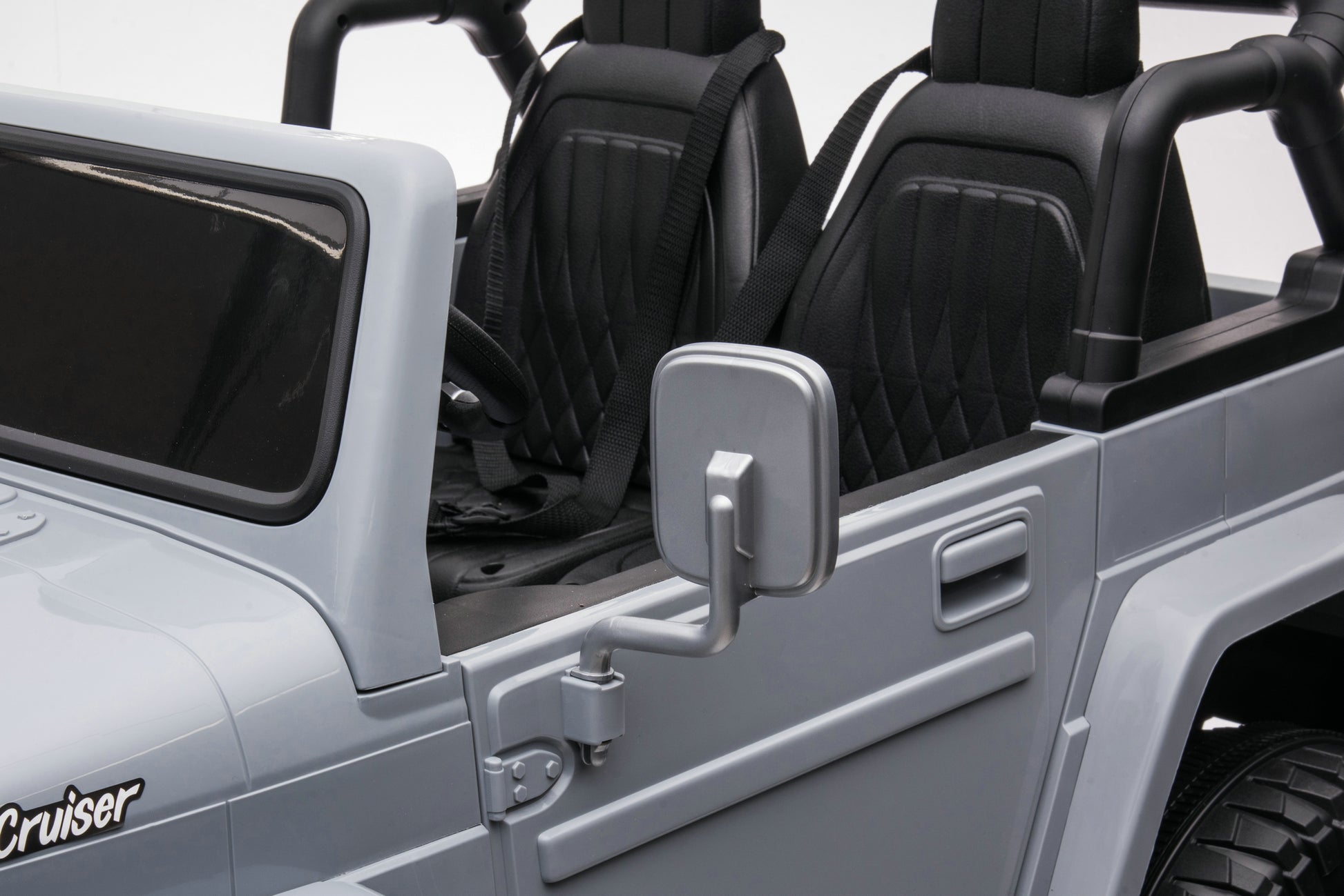 24VOLTS_2_SEATER_FJ40_FJ_CRUISER_TOYOTA_LAND_CRUISER_RIDE_ON_CAR_2_SEATER_TOY_CARS_CANDA_