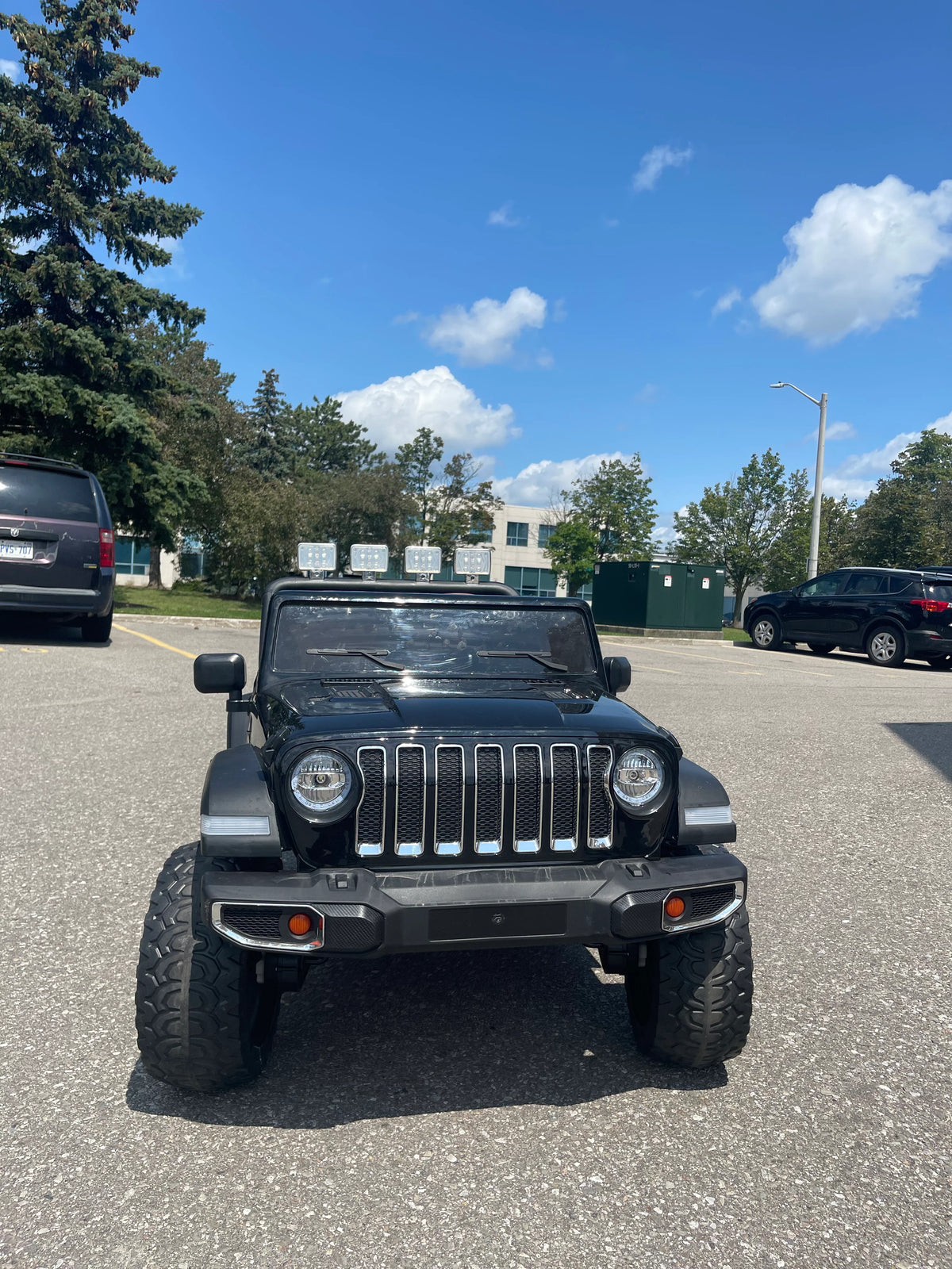 Monster Jeep 4x4 2 Seater 12V Kids Ride On Car | Hydraulics Function + Bluetooth