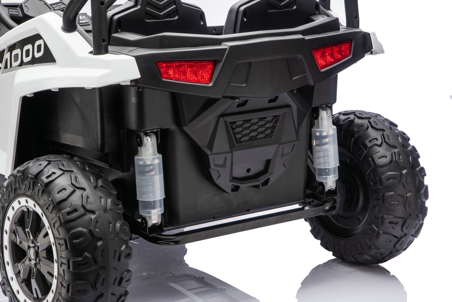 High-capacity 24V 7Ah battery powering the Apex XXL UTV.