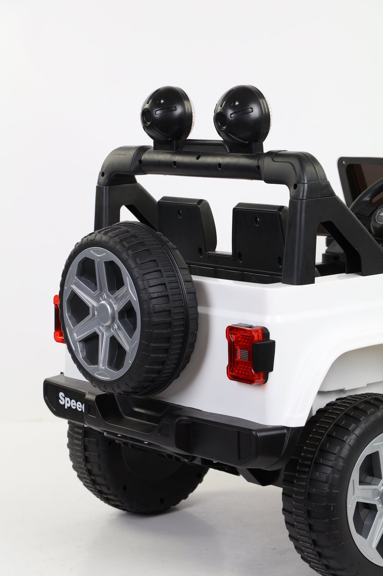 kids_ride_on_toy_electric_cars_car_4x4_2_two_seater_seats_jeep_mercedes_off_road_kid_12_24_v_volts_volt_12v_24v_seat_voltz_wheelz_toys_zkids_toronto_dti_direct_king_utv_dune_best_nucolor_products_canada_for_all_rubicon_g_wagon_benz_jeep_buggy